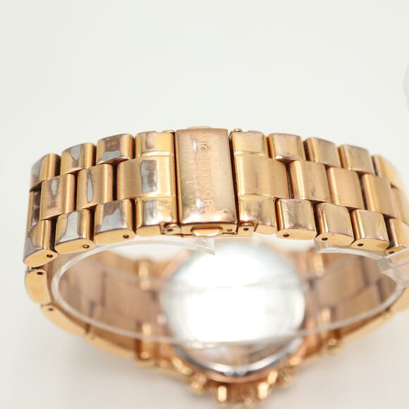 Michael Kors Dylan Rose Gold Tone Chronograph Watch Gem Bezel MK5412 New Battery - Picture 11 of 12